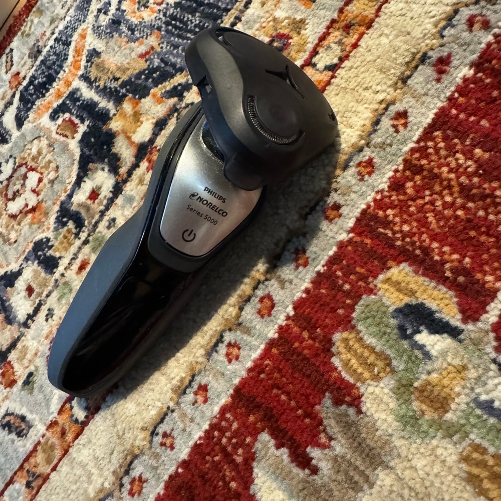Philips Norelco Series 5000 Shaver